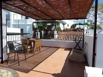 Casa Finola Bed & Breakfast Competa 3*,